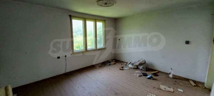 Продава КЪЩА, гр. Априлци, област Ловеч, снимка 14 - Къщи - 53949658