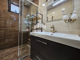 Casa Drujba 2, Ruse 11