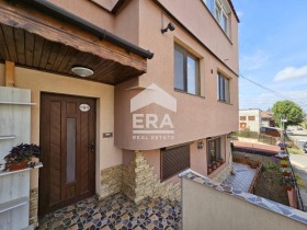 Casa Drujba 2, Ruse 1