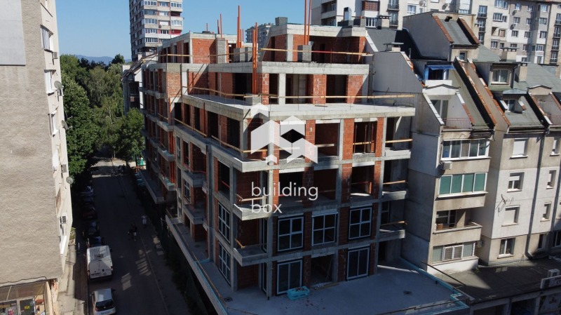 Eladó  1 hálószoba Sofia , Krasno selo , 64 négyzetméter | 68019525