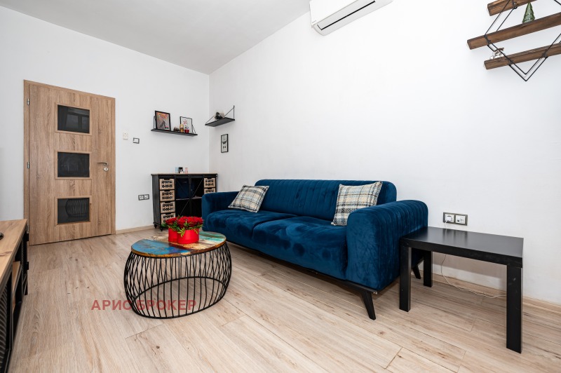 À venda  2 quartos Plovdiv , Kapana , 64 m² | 79428466 - imagem [2]