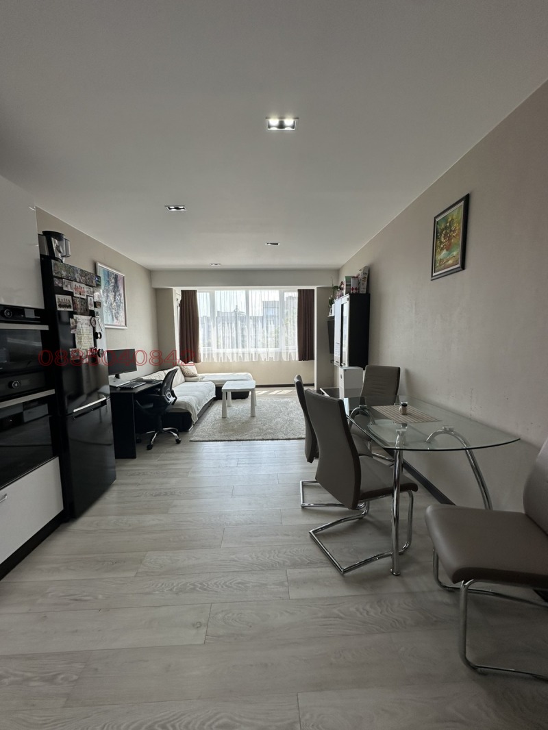 In vendita  2 camere da letto Sofia , Liulin 1 , 66 mq | 65868456