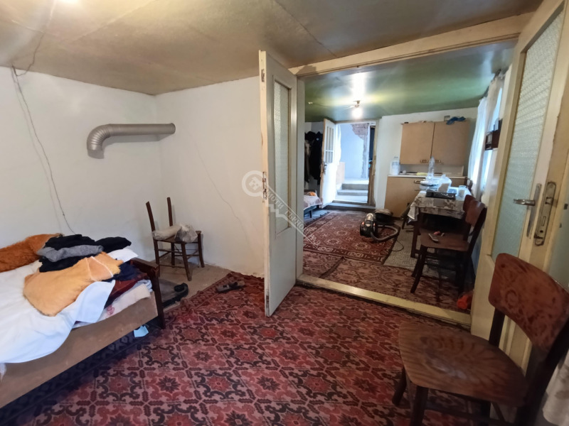 Продава КЪЩА, с. Агатово, област Габрово, снимка 3 - Къщи - 52719934