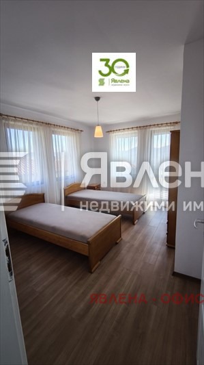 Продава КЪЩА, с. Църква, област Добрич, снимка 6 - Къщи - 54035074
