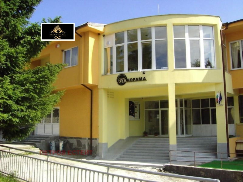 Продава  Хотел област Пазарджик , с. Равногор , 960 кв.м | 19482012 - изображение [2]
