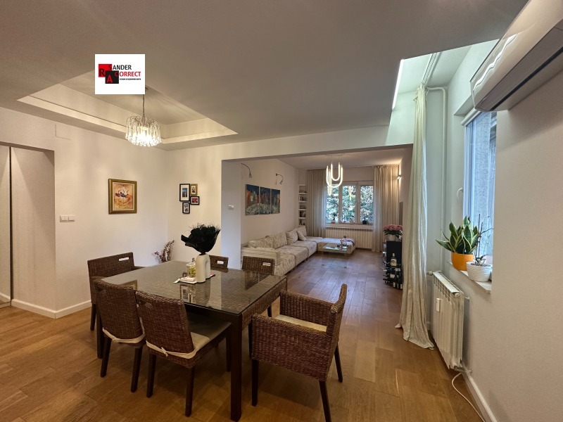 Na prodej  1 ložnice Sofia , Centar , 94 m2 | 30100213 - obraz [8]