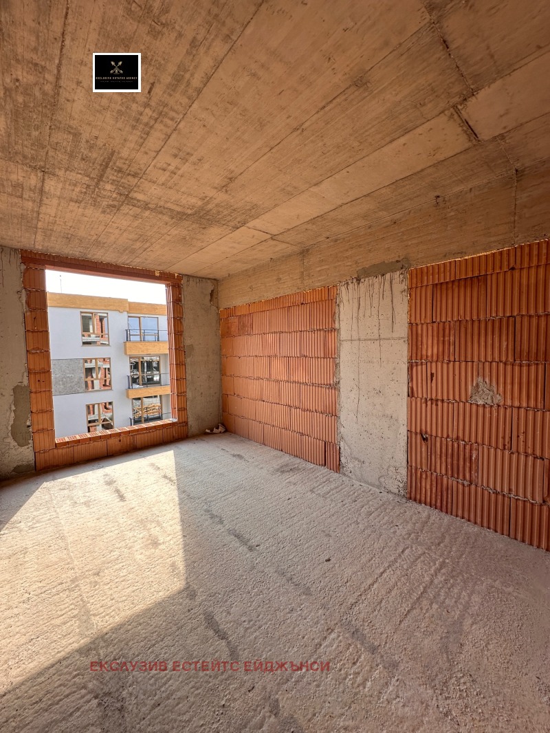 En venta  2 dormitorios Plovdiv , Mladezhki Jalm , 98 metros cuadrados | 88146455 - imagen [4]