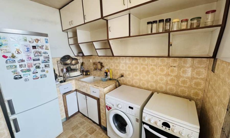 Myytävänä  2 makuuhuonetta Veliko Tarnovo , Tsentar , 82 neliömetriä | 36154555 - kuva [12]