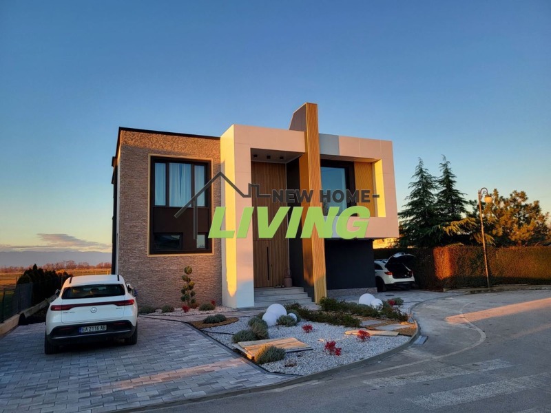 Продава  Къща област Пловдив , с. Радиново , 430 кв.м | 25842323 - изображение [4]