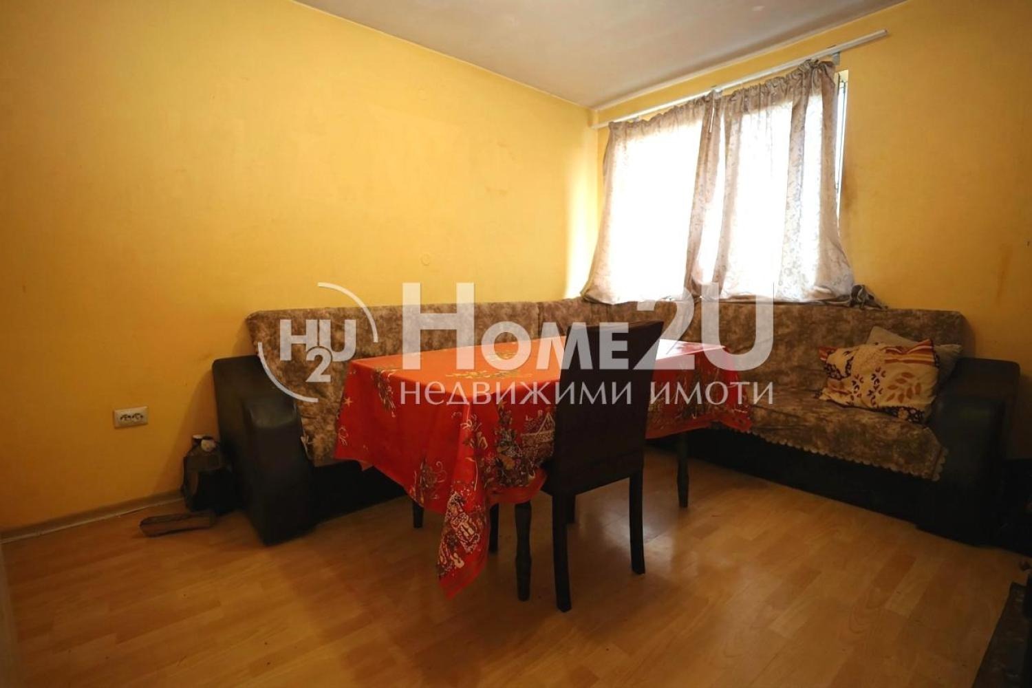 Продава ЕТАЖ ОТ КЪЩА, гр. Нови пазар, област Шумен, снимка 2 - Етаж от къща - 55350668