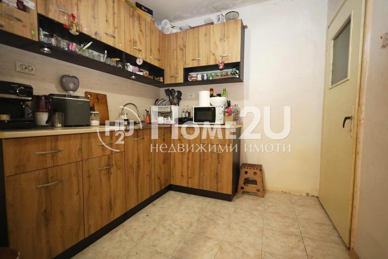 Продава ЕТАЖ ОТ КЪЩА, гр. Нови пазар, област Шумен, снимка 3 - Етаж от къща - 55350668