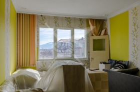 3 camere da letto Hadgi Dimitar, Sofia 7