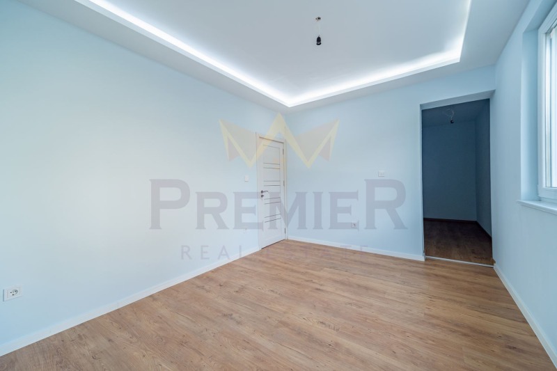 Na prodej  2 ložnice Varna , Cveten kvartal , 95 m2 | 17788146 - obraz [2]