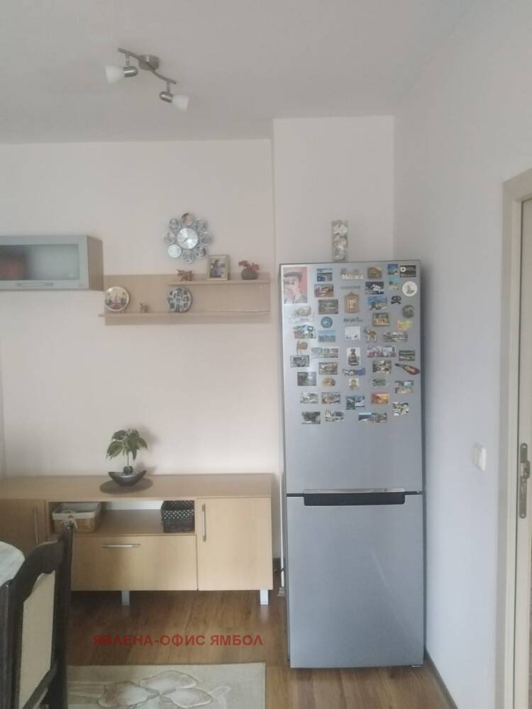 Продава  3-стаен град Ямбол , Георги Бенковски , 103 кв.м | 79618197 - изображение [4]