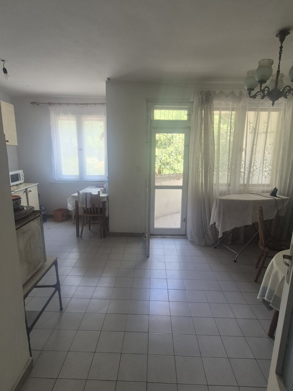 Продава МНОГОСТАЕН, гр. Плевен, Дружба 1, снимка 6 - Апартаменти - 55141687