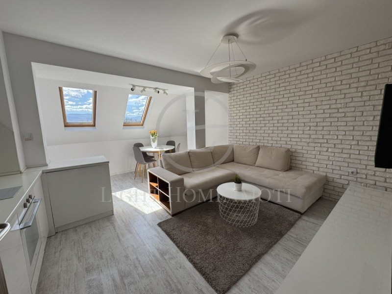 Продава 3-СТАЕН, град Пловдив, Кючук Париж • 205999 € / 402899.02 лв. • 38863199 1