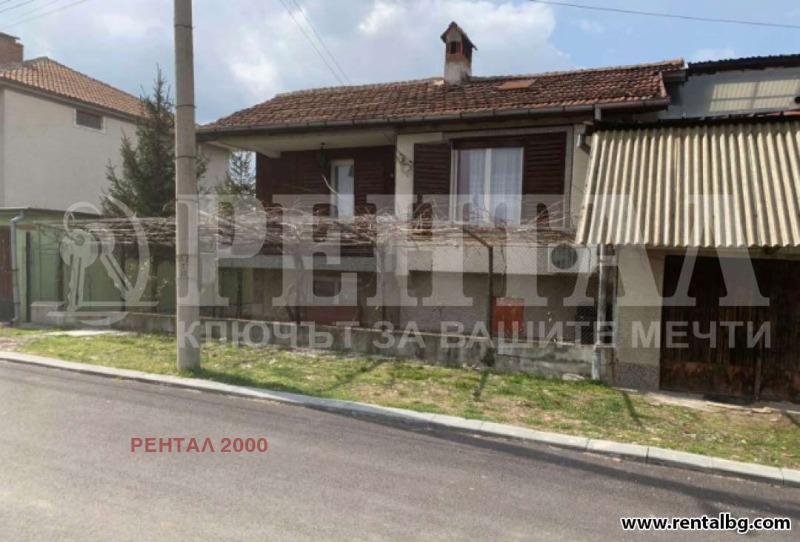 Продава  Къща област Пловдив , с. Кочево , 300 кв.м | 75943736
