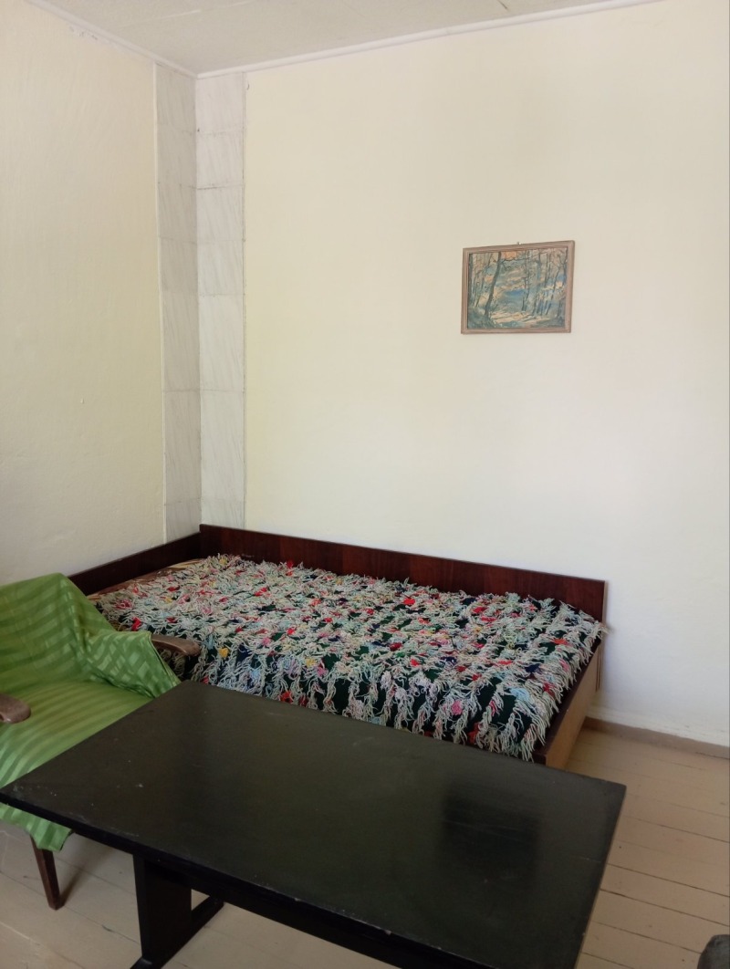 Продава КЪЩА, гр. Русе, област Русе, снимка 2 - Къщи - 51561029