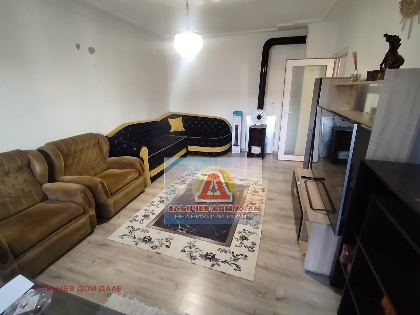 Продава 3-СТАЕН, гр. Шумен, Тракия, снимка 2 - Апартаменти - 55226976