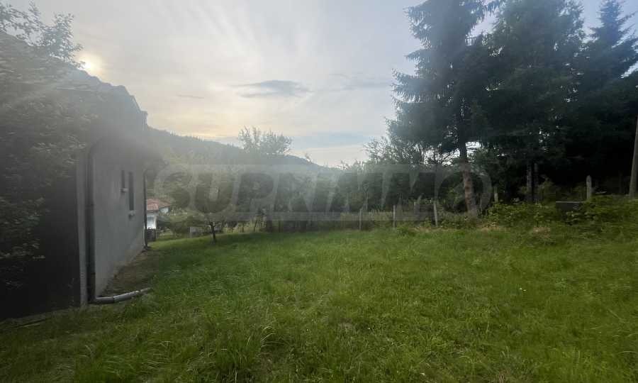 Продава КЪЩА, с. Ново село, област София област, снимка 14 - Къщи - 55014000