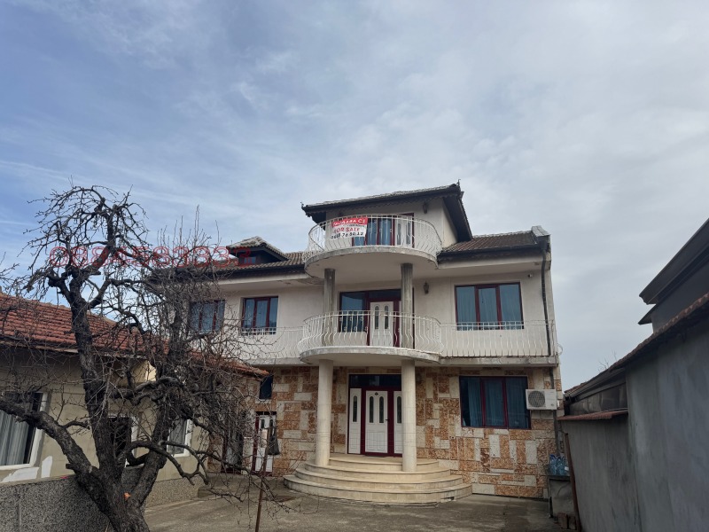 In vendita  Casa regione Veliko Tarnovo , Liaskovets , 580 mq | 30608239