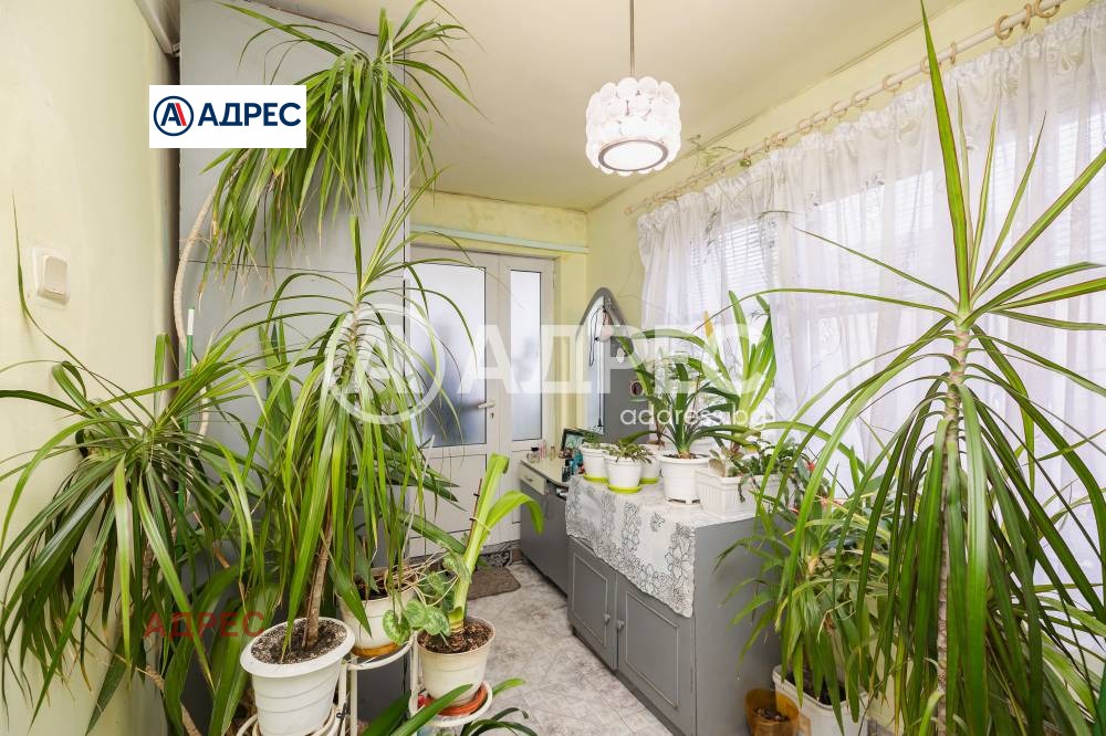 Продава КЪЩА, гр. Варна, Автогара, снимка 11 - Къщи - 54232096