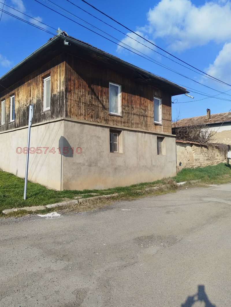 Продава КЪЩА в област Велико Търново, с. Камен - 200 кв.м / 32 000 € » 62 586.56 лв.