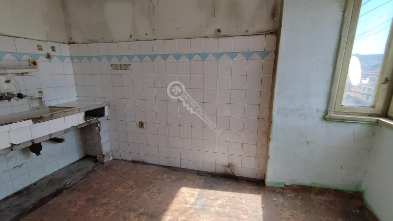 Te koop  2 slaapkamers Veliko Tarnovo , Tsentar , 100 m² | 89515600 - afbeelding [7]