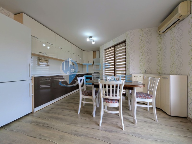 In vendita  2 camere da letto Veliko Tarnovo , Tsentar , 107 mq | 99757528