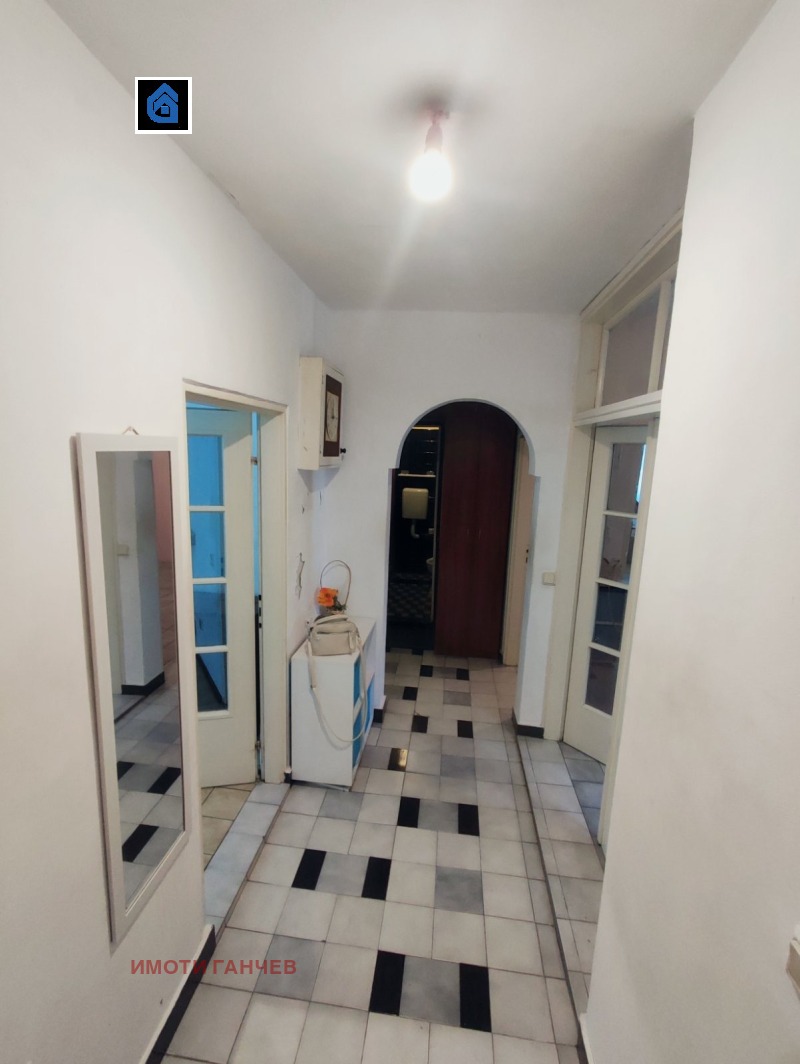Продава  3-стаен град Стара Загора , Казански - изток , 84 кв.м | 44058074 - изображение [2]