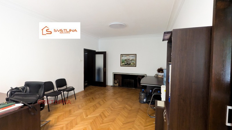Продается  3+ спальни София , Докторски паметник , 198 кв.м | 67587162