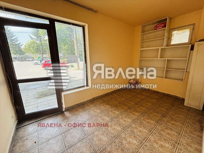 Продава КЪЩА, гр. Варна, с. Звездица, снимка 3 - Къщи - 49535929