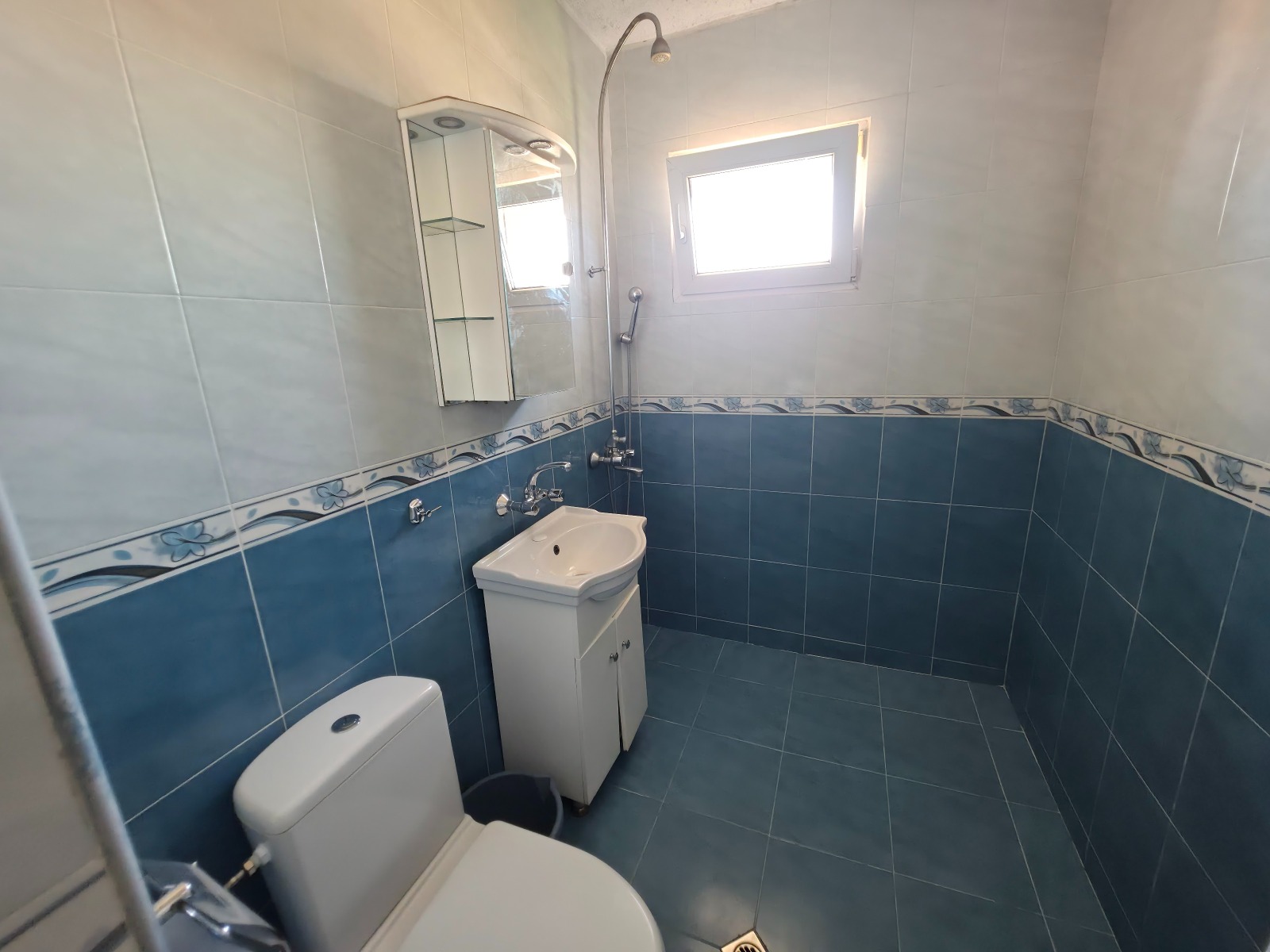 Продава 3-СТАЕН, гр. София, Света Троица, снимка 10 - Апартаменти - 54163408