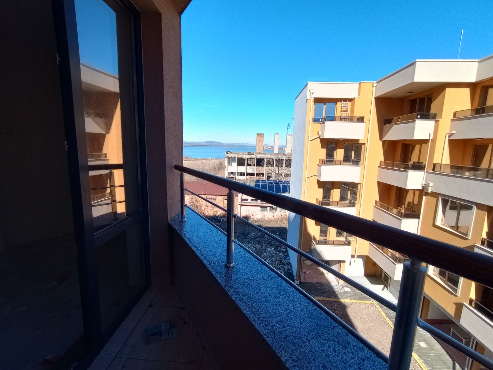 Продава 3-СТАЕН, гр. Поморие, област Бургас, снимка 12 - Апартаменти - 54232390