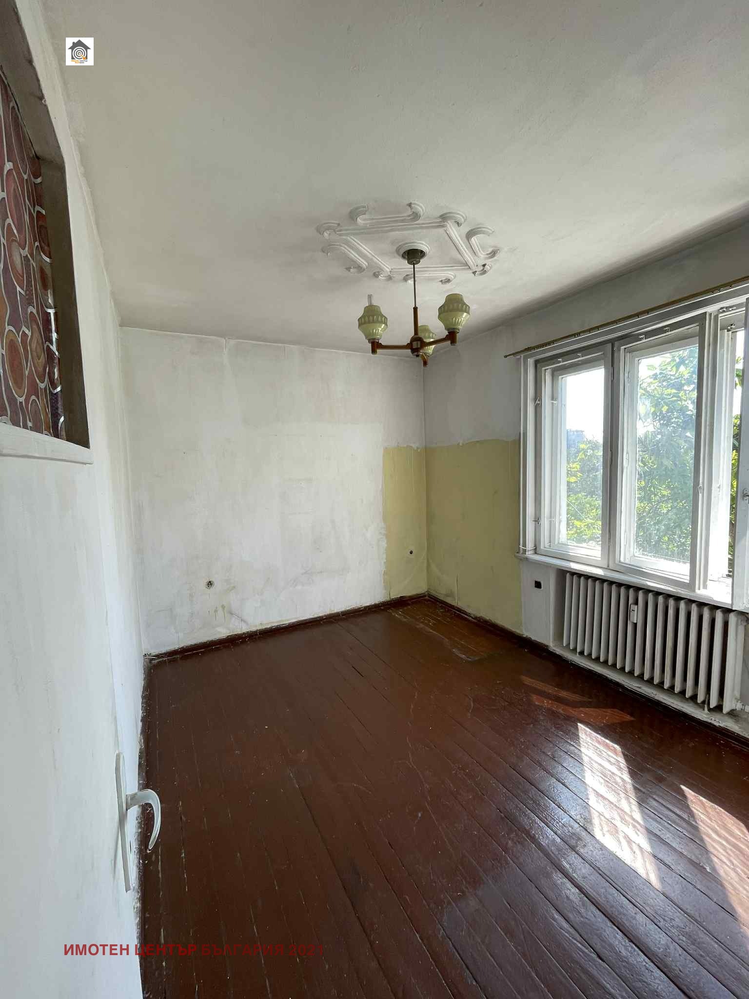 Продава 3-СТАЕН, гр. София, Красно село