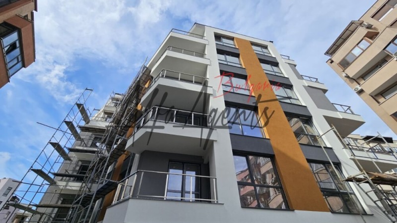 Продава 2-СТАЕН в град Варна, Погреби - 79 кв.м / 139 900 € » 273 620.62 лв., АЛФА АГЕНТИ