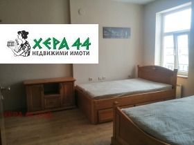 3 slaapkamers Tsentar, Varna 2