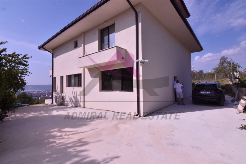 For Sale  House Varna , Izgrev , 698 sq.m | 65639784