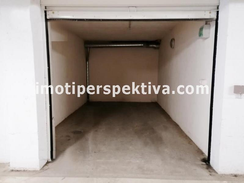 Продава ГАРАЖ, ПАРКОМЯСТО, град Пловдив, Кършияка • 32900 € / 64346.81 лв. • 39172157 1