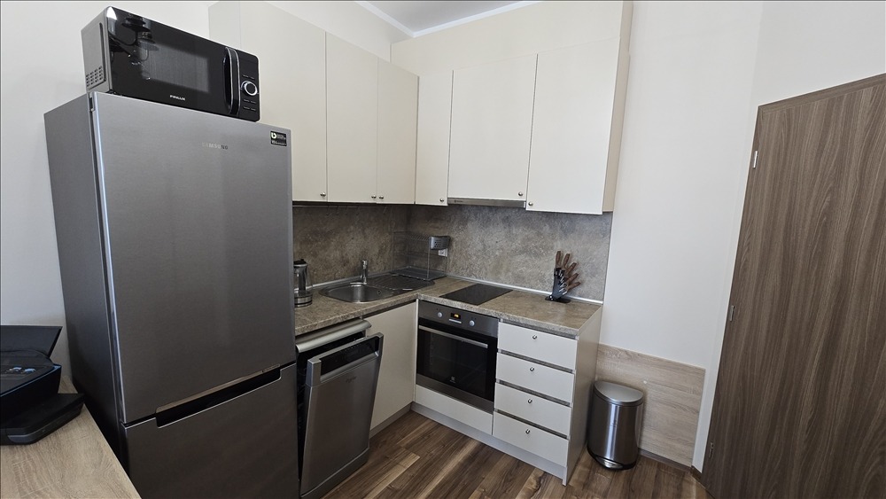 Продава 2-СТАЕН, гр. Бургас, Зорница, снимка 3 - Апартаменти - 54362890