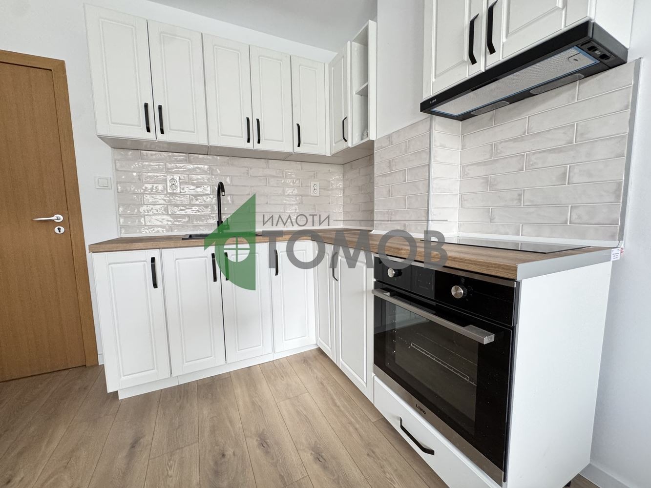 Продава 3-СТАЕН, гр. Шумен, Гривица, снимка 3 - Апартаменти - 55953492