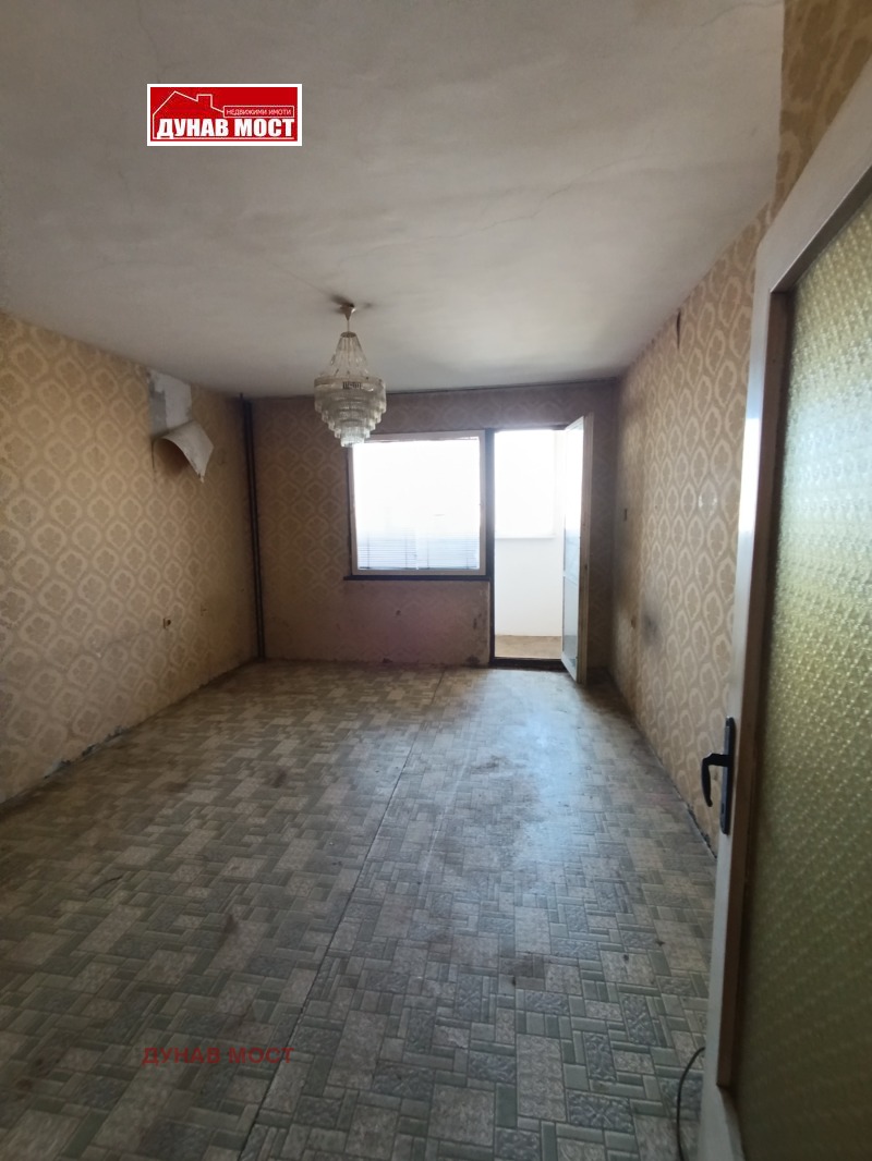 Продава  2-стаен град Русе , Родина 1 , 62 кв.м | 77175997