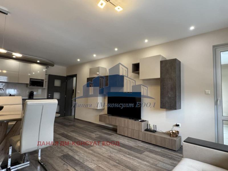 Продава 2-СТАЕН, гр. Шумен, Добруджански, снимка 2 - Апартаменти - 53600654