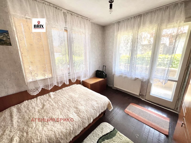 Продава  Етаж от къща град Русе , Средна кула , 96 кв.м | 95902224 - изображение [10]