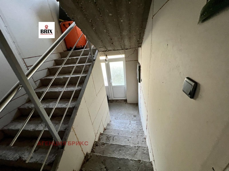 Продава  Етаж от къща град Русе , Средна кула , 96 кв.м | 95902224 - изображение [14]