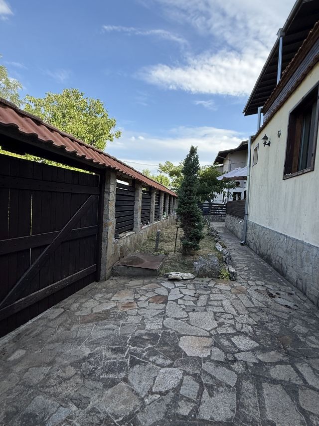 Til salgs  Hus region Sofia , Galabovtsi , 150 kvm | 32772308 - bilde [2]