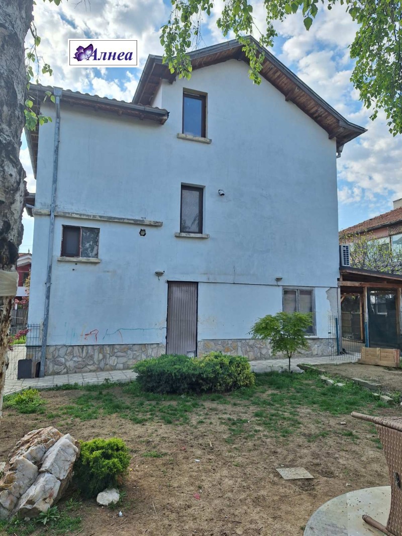 Eladó  Ház régió Plovdiv , Belashtica , 315 négyzetméter | 98504013 - kép [13]