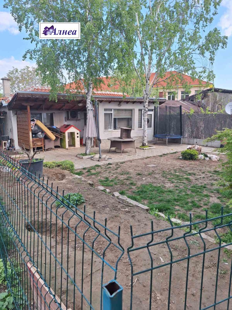 Eladó  Ház régió Plovdiv , Belashtica , 315 négyzetméter | 98504013 - kép [12]