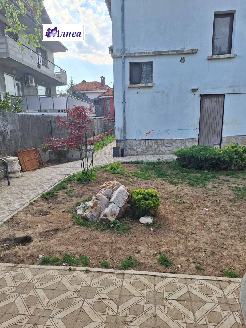 Eladó  Ház régió Plovdiv , Belashtica , 315 négyzetméter | 98504013 - kép [14]