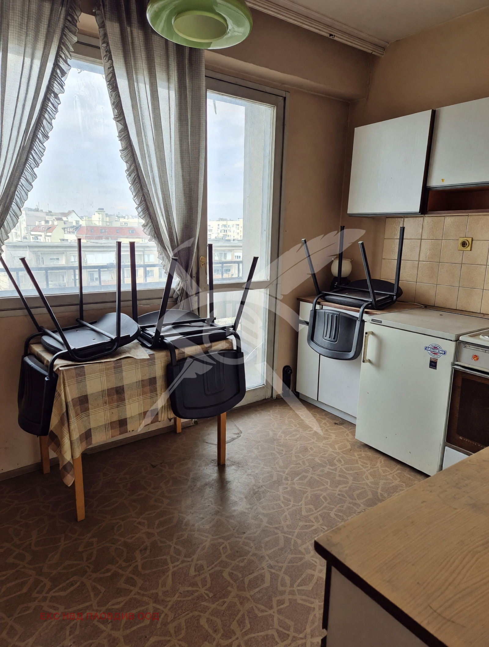 Продава 3-СТАЕН, гр. Пловдив, Въстанически